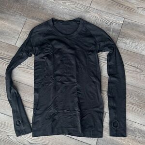Lululemon Black Long Sleeve Top
